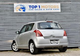 2005 Suzuki SWIFT - Thumbnail