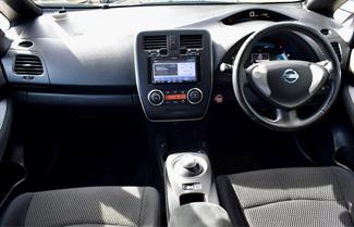 2014 Nissan LEAF - Thumbnail