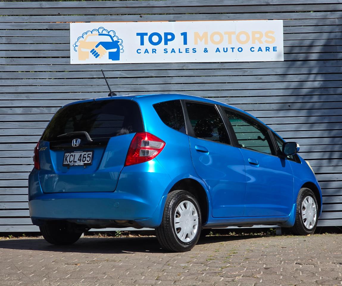 2009 Honda FIT