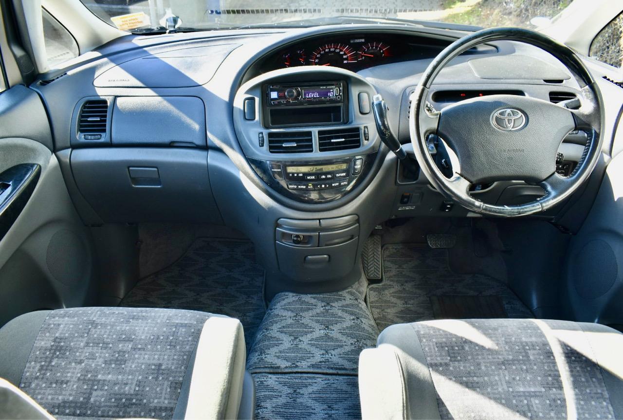 2005 Toyota ESTIMA